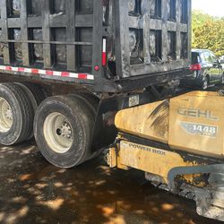 Asphalt concrete saw