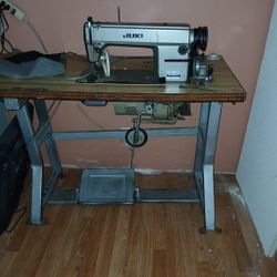 Juki sewing machine 