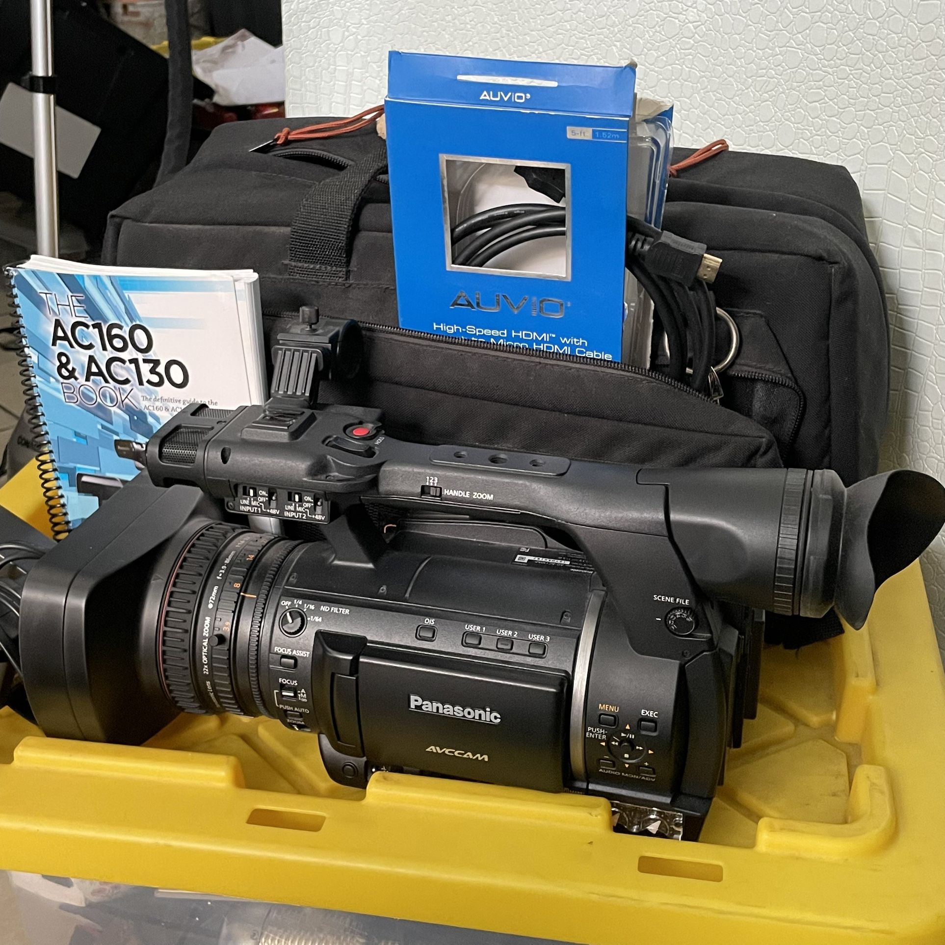 Panasonic AG-AC130AP 2.2MP AVCCAM HD Professional Handheld Video Camcorder