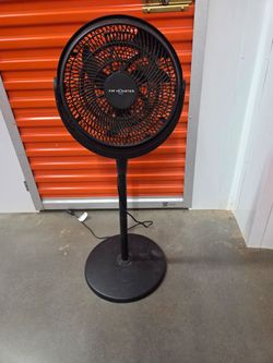 Air monster standing black fan