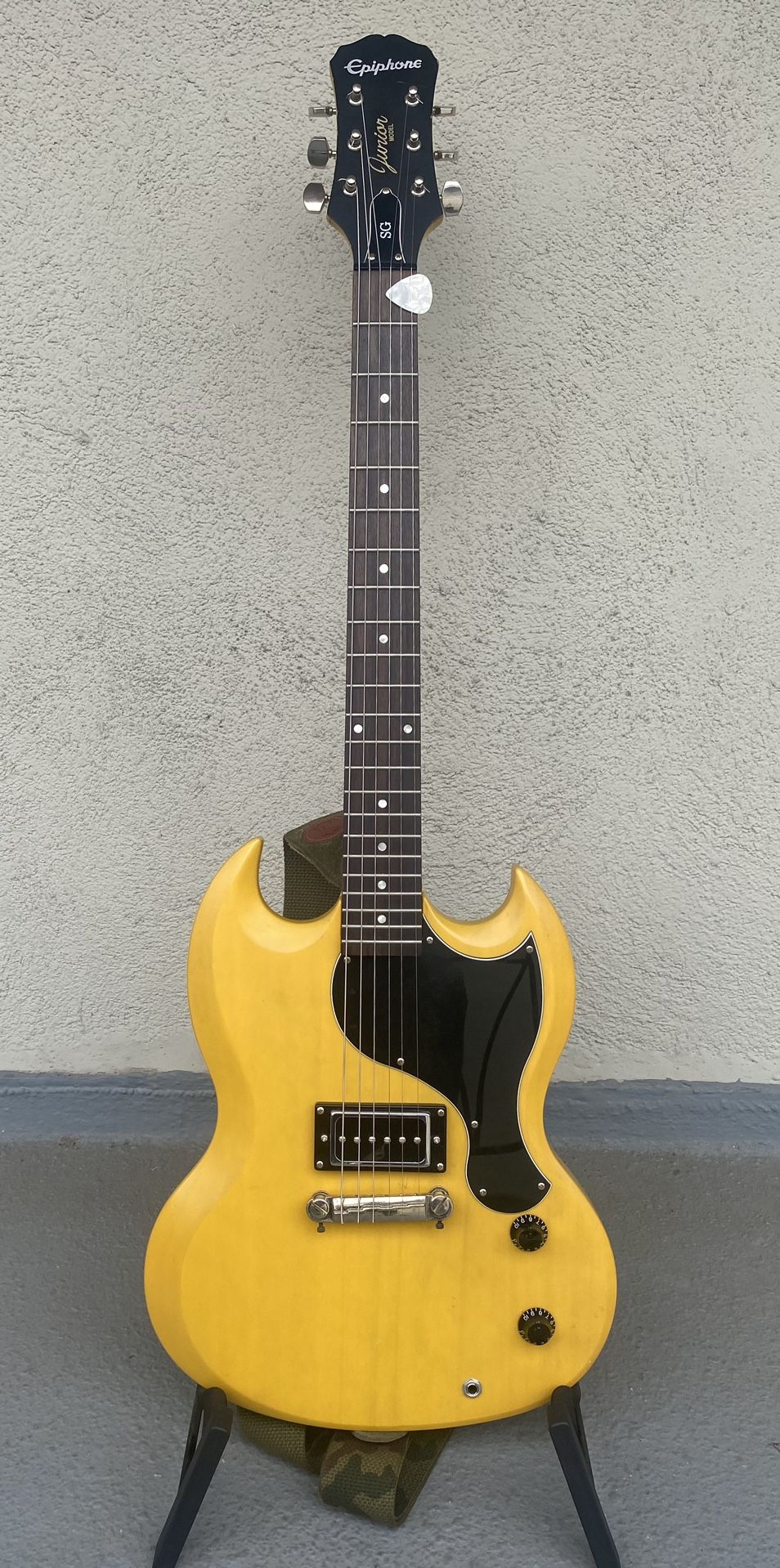 AVAILABLE TV Yellow Epiphone SG Junior w P94 - Please Read