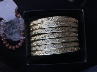 Gold plated bracelets set