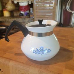 Corning Ware Blue Cornflower Teapot with Lid