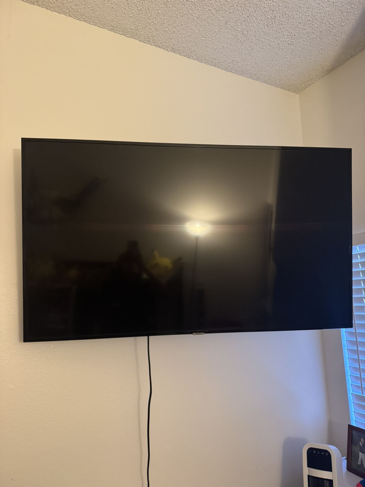 2018 Samsung 55” Smart TV