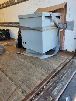 Brand New Step-down Transformer