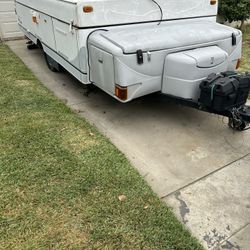 FleetWood Bayside 2004  Tent Tráiler 