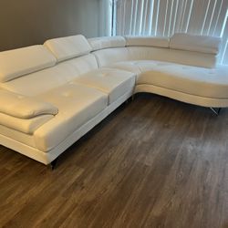 New Sectional W Curved Chaise.  White Or Grey.  