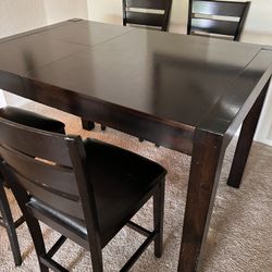 Dining Room Set