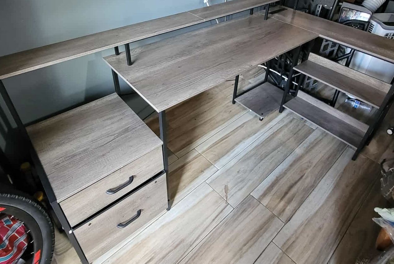 L shaped desk