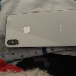 IPHONE X unlocked 64gb