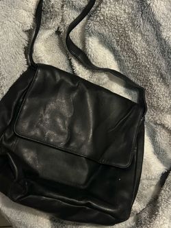 Black Leather Crossbody Messenger Bag