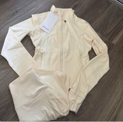 Butter cream Lululemon set