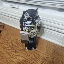 Garden Owl - Pest Deterrent (Brand New)