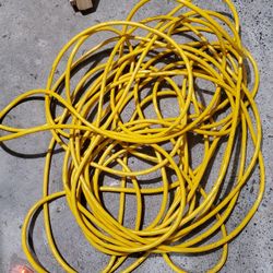 Yellow Jacket 100ft Extension Cord