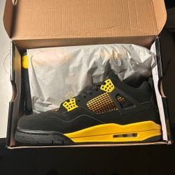 Jordan 4’s