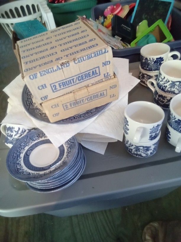 Reproduction Blue Willow China