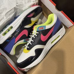 Nike Air Max 1 Hyper Pink