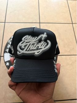 31 hats x bz