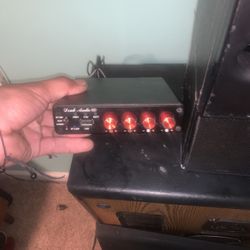 bluetooth amplifier and 2 speakers and 2 sony speakers