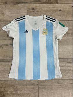 ARGENTINA Soccer Jersey WOMEN’S size LARGE slim fit