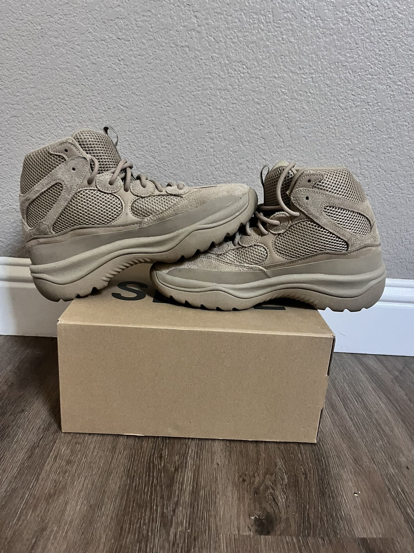 Yeezy Desert Boot