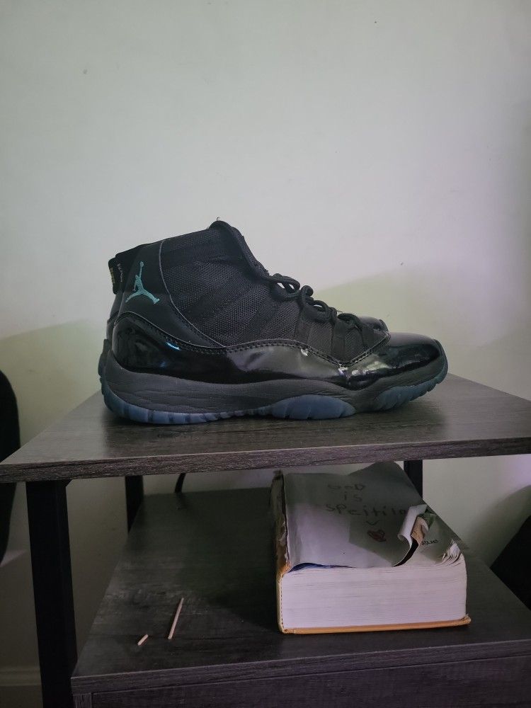 Jordan 11 Cap And Gown