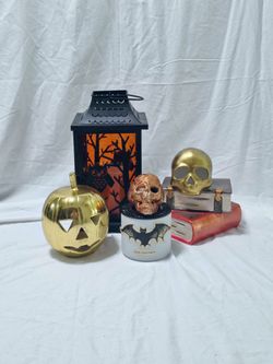 Halloween Bookshelf Decorations Bundle