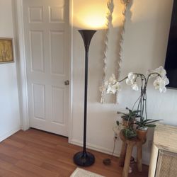 FLOOR LAMP - Vintage 1980s Torchiere Floor Lamp