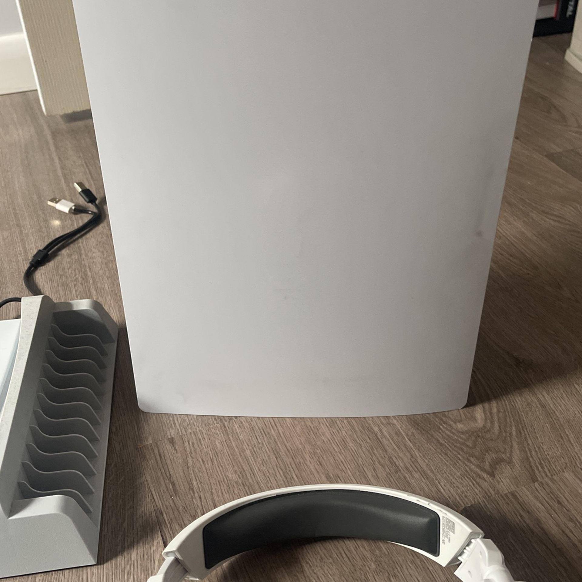 Ps5 Disc Version With Cooling And Charging Doc And Turtle Beach Headset