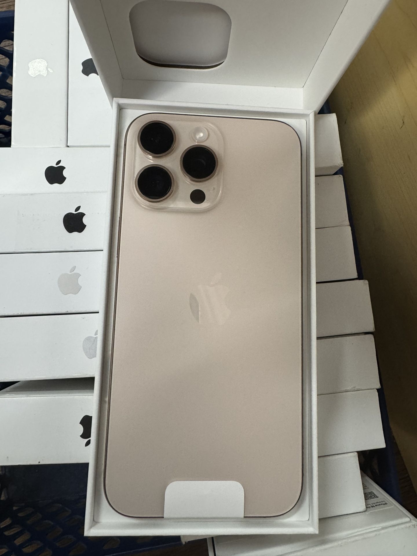 NEW UNLOCKED IPHONE 16 PRO MAX 256GB. Sale @EMW Pawtucket