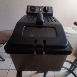 Waring Pro Deep Fryer 