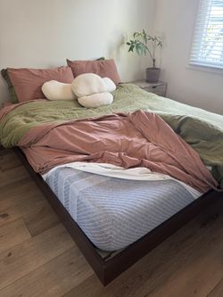 Basi Queen Bed Frame + Leesa Studio Queen Mattress