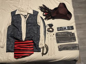Pirate Costume - Men (Large)