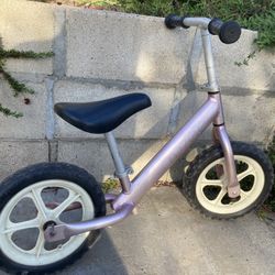 Cruzee UltraLite Balance Bike