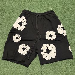 Black n white denim shorts