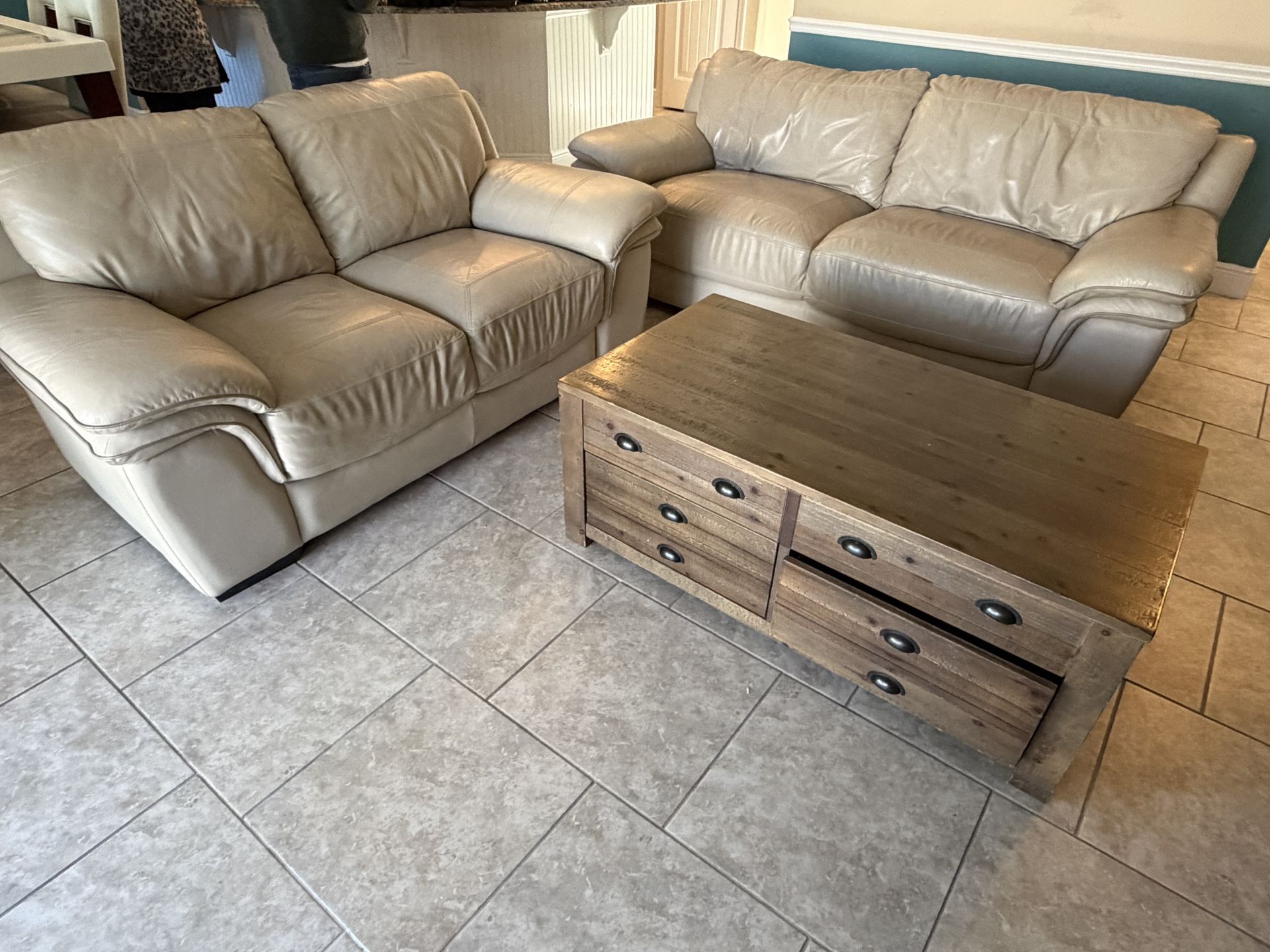 Sofa And Love Seat In Great Shape