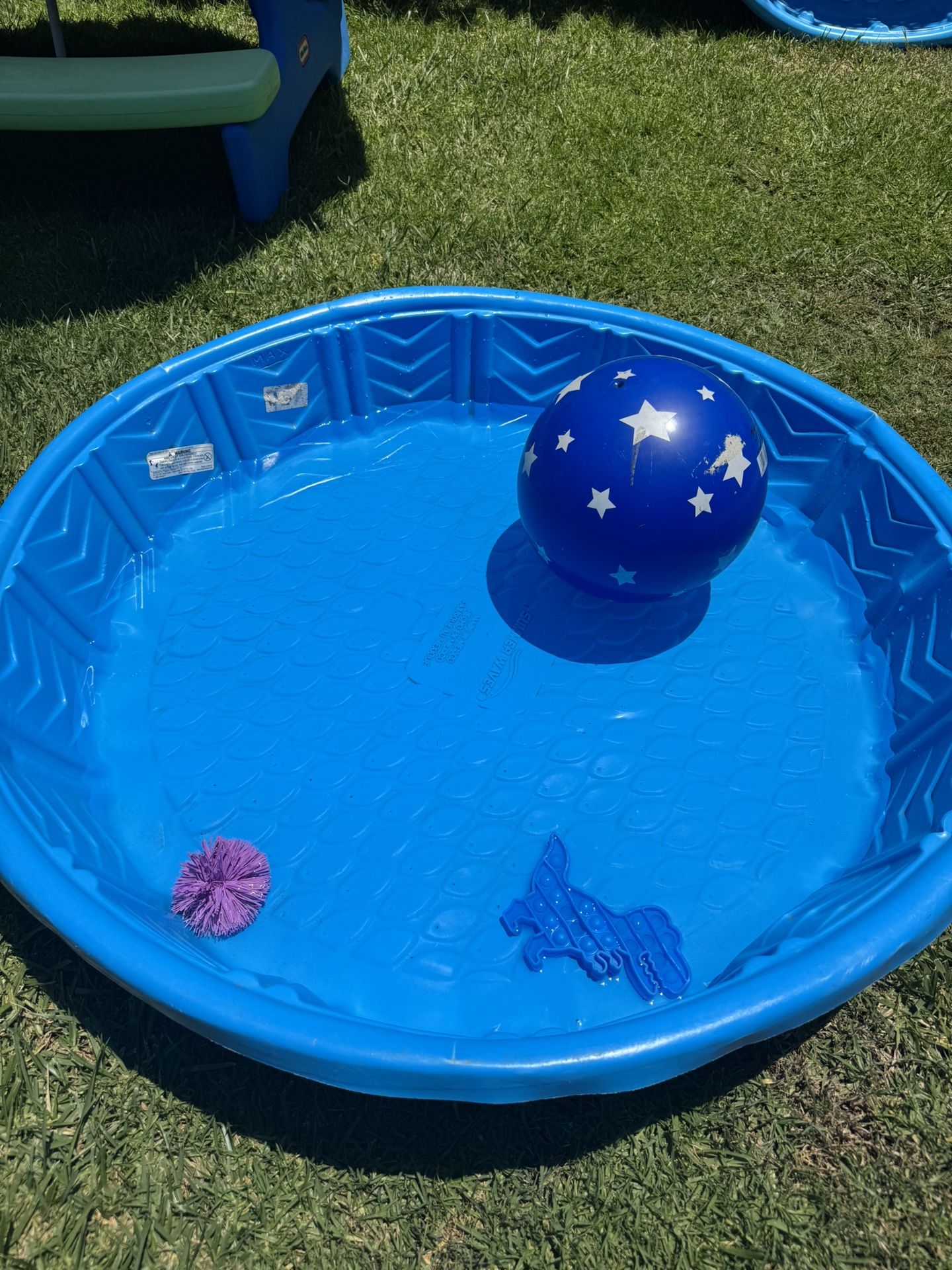 Medium Pool And Ball