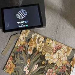 Vortex BTAB10 Tablet w/ Adolfo Floral Print Laptop/Tablet Case