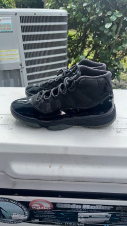 Air Jordan 11 “Cap And Gown”