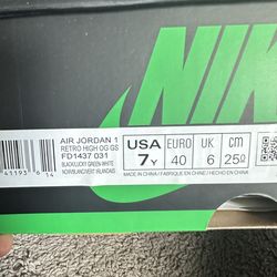 Air Jordan 1 lucky green