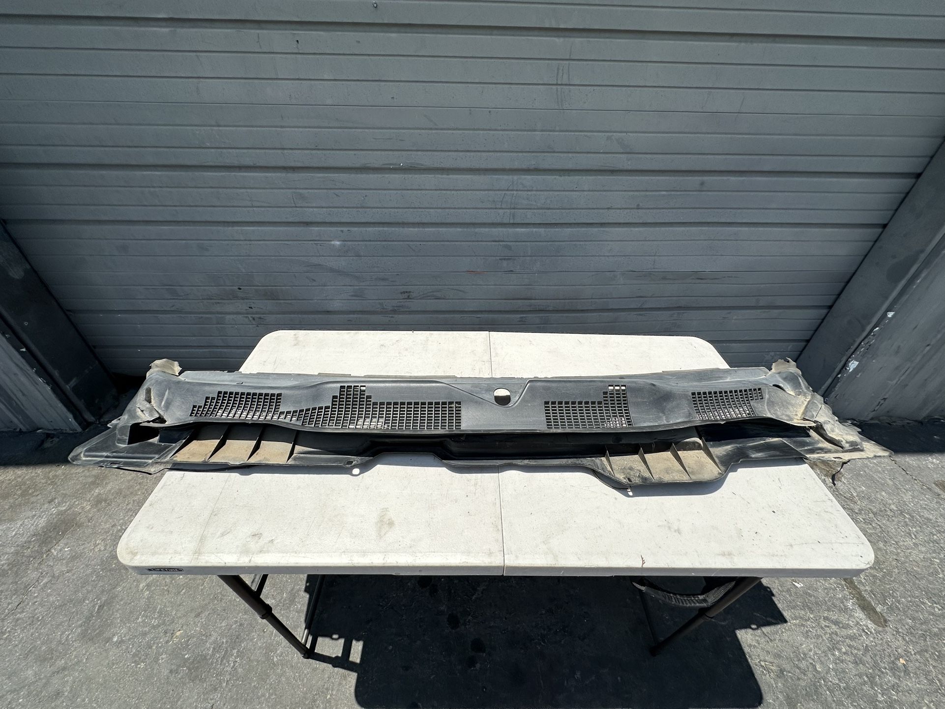 2009-2024 Dodge Ram 1(contact info removed) Windshield Wiper Vent Cowl