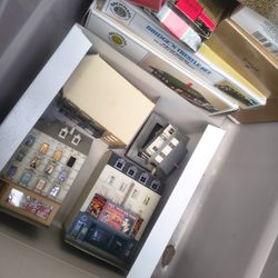 Train Set With Complete Community Electric Locomotive Power Plant