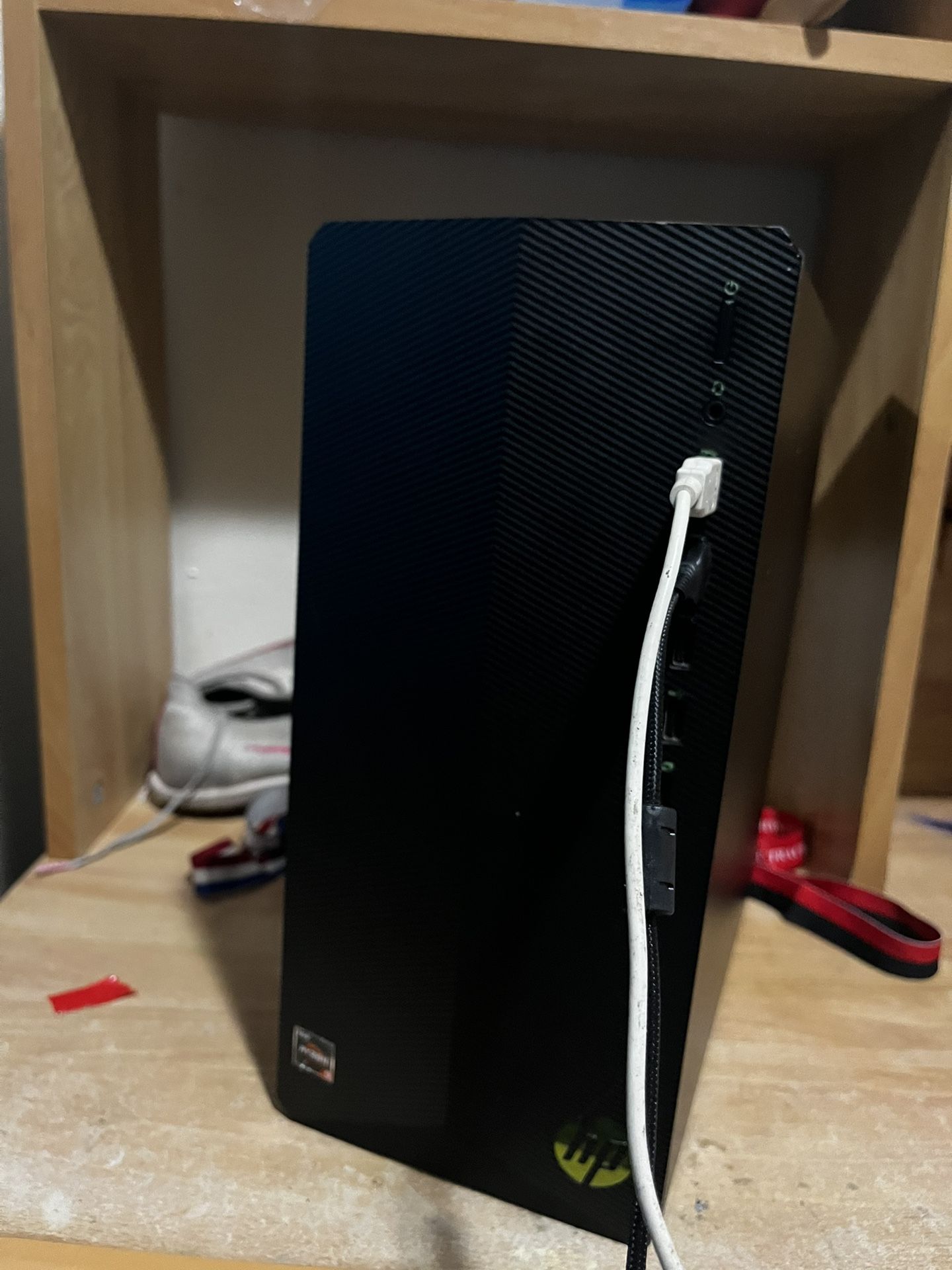 HP Pavilion Gaming Desktop (TG01-0xxx) - Needs Graphics Card Replacement - Trades Welcome