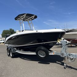 2022 Yamaha Boats 210 FSH Sport 