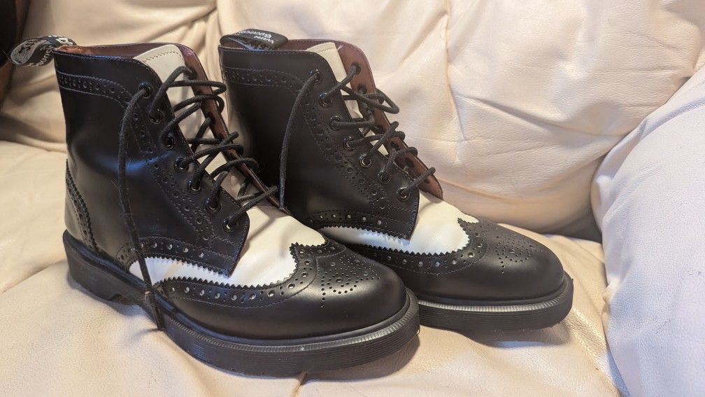 Rare Black and White Dr. Marten's 9M Boots, worn once!