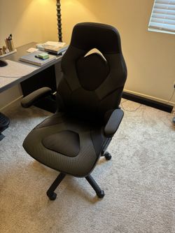 🪑 Ergonomic Office / Gaming Chair – Black
