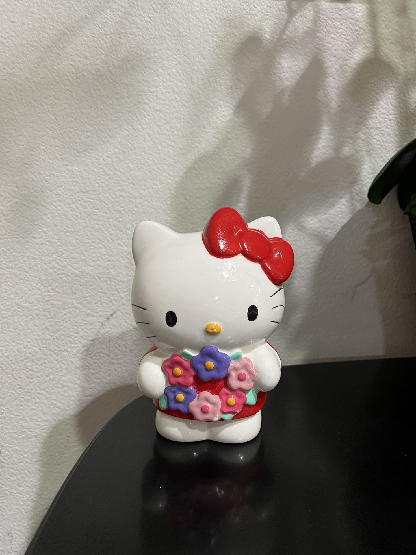 Hello Kitty Coin Bank 