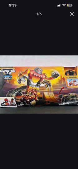 Monster Jam Smash & Bash SmashBot Playset
