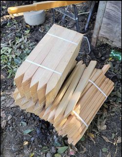 150 Estacas De 18”