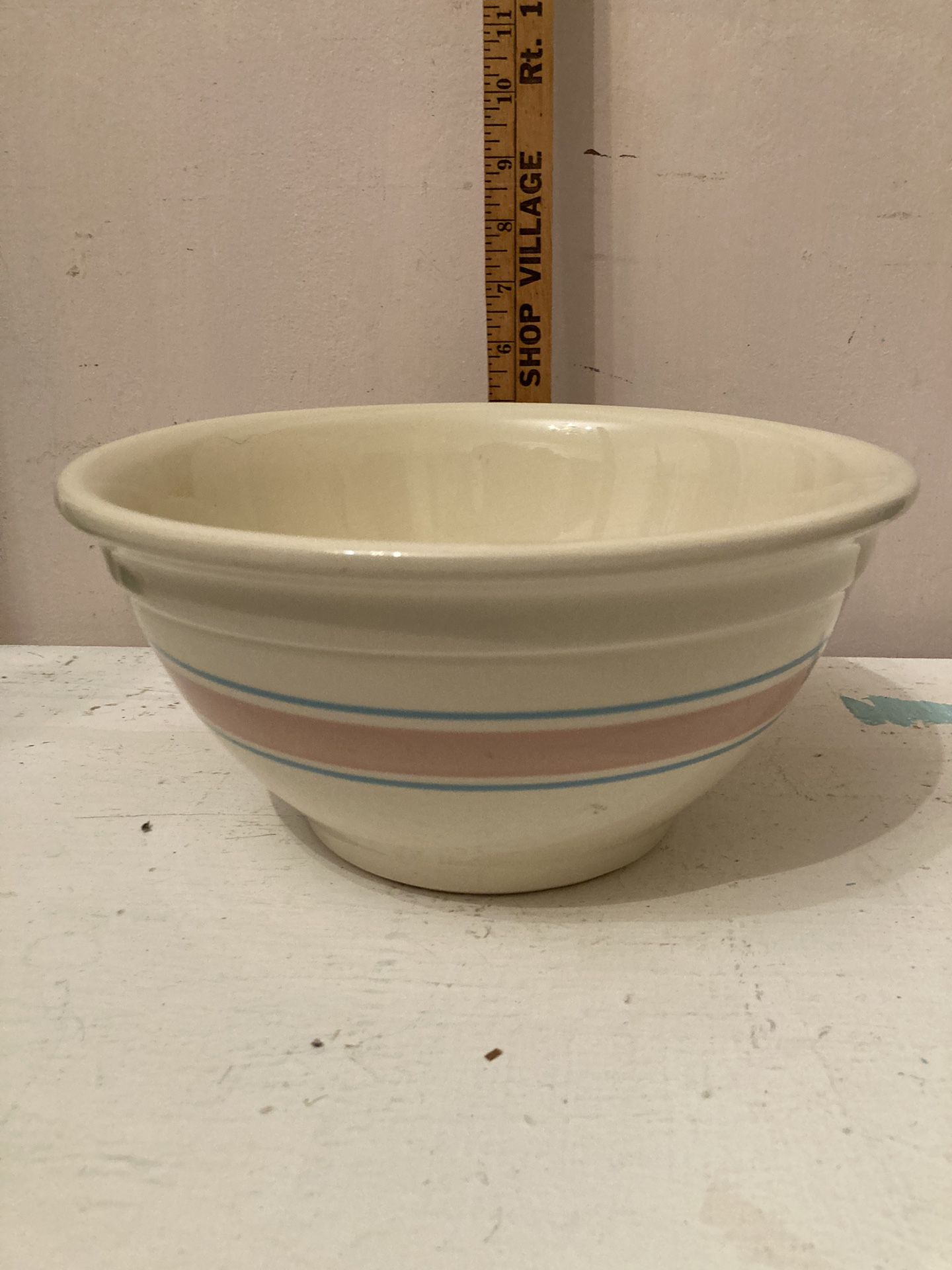 Mc Coy Pottery Mixing Bowl 